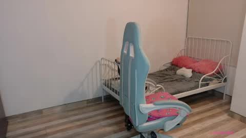 sabrina online show from April 2026 03:22:01 AM