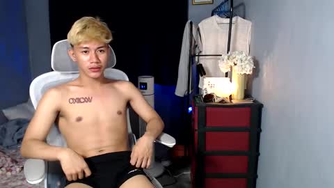 Loy online show from December 2025 06:35:02 PM