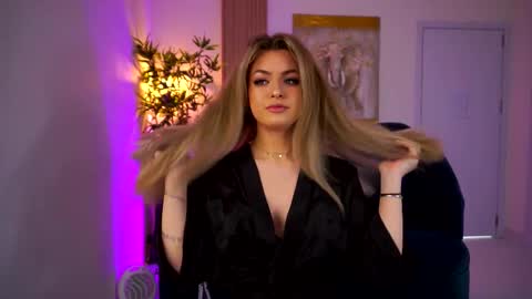 Naya online show from February 2026 07:29:02 PM