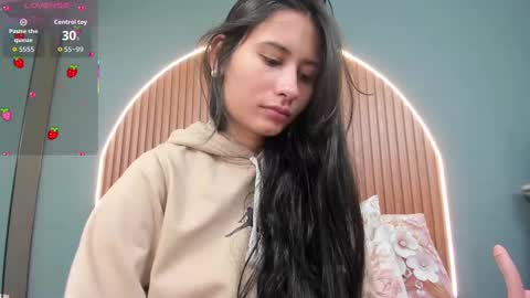 Naye  online show from October 2025 03:39:02 AM