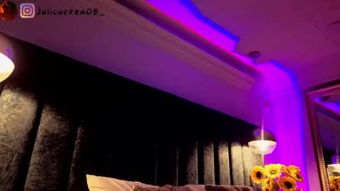 Snapshot of naylapot_ chatting on May 2026 11:18:02 AM Juli online show from May 2026 11:18:02 AM