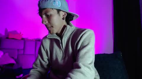 Im Nayton online show from November 2025 10:36:02 AM