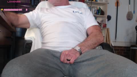 Snapshot of nctitanman chatting on January 2025 10:26:02 PM Seth online show from January 2025 10:26:02 PM