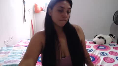 Snapshot of nebyula_star chatting on January 2025 09:54:01 PM Nebyula online show from January 2025 09:54:01 PM