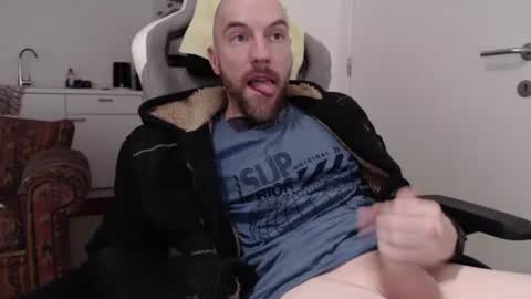 needyoujust online show from February 2025 02:17:02 AM