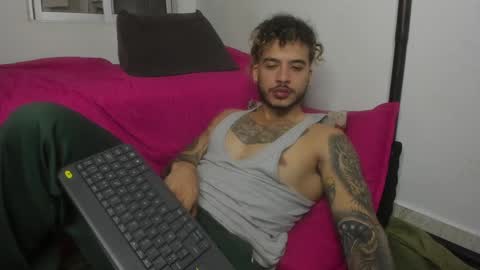 Nei turn green online show from January 2025 04:44:01 AM