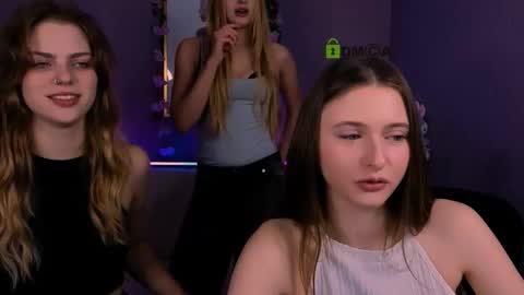 Snapshot of nekky_mouse chatting on February 2026 10:25:02 AM Meow online show from February 2026 10:25:02 AM