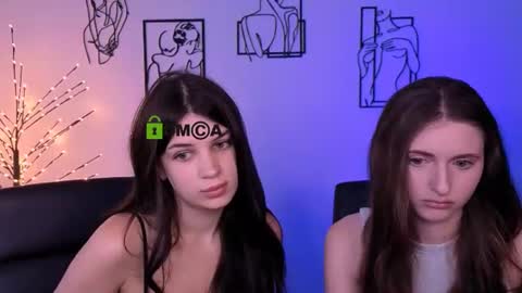 Snapshot of nekky_mouse chatting on July 2026 09:49:01 AM Meow online show from July 2026 09:49:01 AM