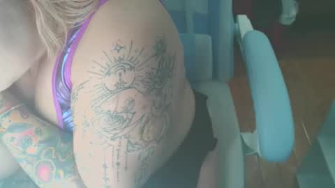 NekoKittenz online show from February 2026 07:09:01 PM
