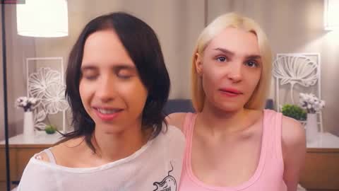 Snapshot of neldabestwick chatting on March 2026 10:15:02 PM Histori online show from March 2026 10:15:02 PM