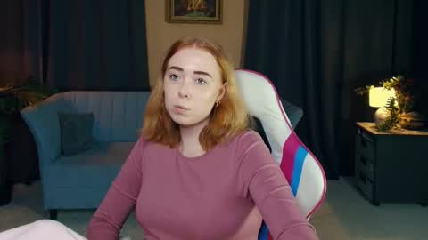 Nelli online show from November 2025 08:35:02 PM