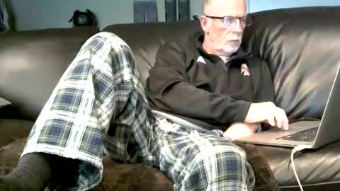 Snapshot of neman4u2c chatting on October 2025 12:57:01 AM Jack online show from October 2025 12:57:01 AM