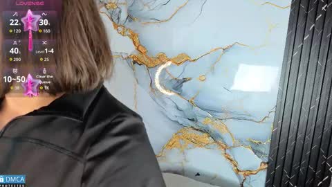 Salome Nena cupcake online show from October 2025 11:00:01 AM