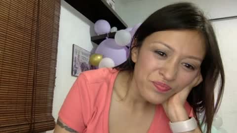 Snapshot of nena_lov chatting on July 2026 11:43:01 PM Star online show from July 2026 11:43:01 PM