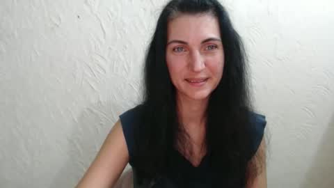 Nensy online show from September 2025 07:24:02 PM