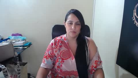 Snapshot of neny445 chatting on February 2025 06:20:02 PM kelly lopez online show from February 2025 06:20:02 PM