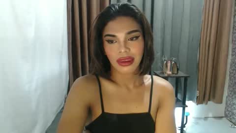 neomi online show from March 2026 07:24:02 PM