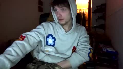 nephew_p online show from April 2026 01:42:02 AM