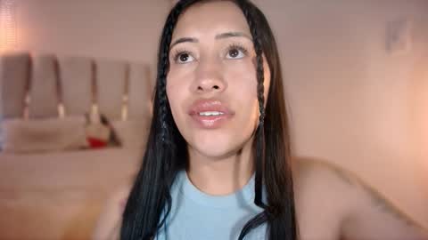 Helena    Every Friday new video for my fan club loves  online show from January 2025 08:38:02 PM