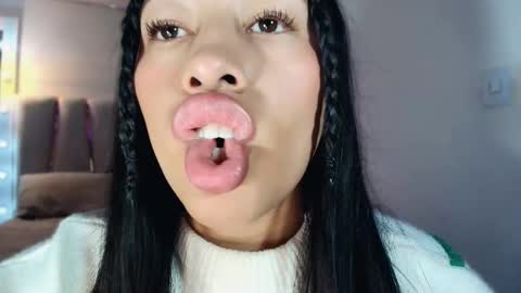 Helena    Every Friday new video for my fan club loves  online show from February 2025 07:02:01 PM