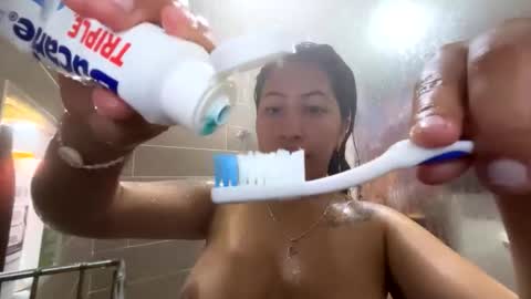 Helena    Every Friday new video for my fan club loves  online show from December 2025 05:53:01 PM