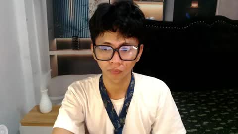 Snapshot of nerdy_nate chatting on July 2026 04:53:02 AM Ethan online show from July 2026 04:53:02 AM