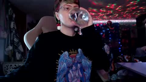 Snapshot of nerdy_squirty chatting on June 2026 05:30:01 AM NerdySquirty online show from June 2026 05:30:01 AM