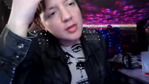 Snapshot of nerdy_squirty chatting on July 2026 07:50:02 AM NerdySquirty online show from July 2026 07:50:02 AM