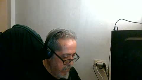 neron401 online show from May 2026 04:07:02 AM