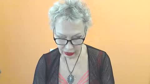 Snapshot of nessyjenixs chatting on October 2025 08:42:01 AM NessyJenixs online show from October 2025 08:42:01 AM