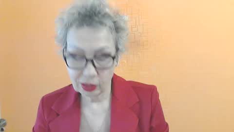 NessyJenixs online show from January 2026 09:12:01 AM