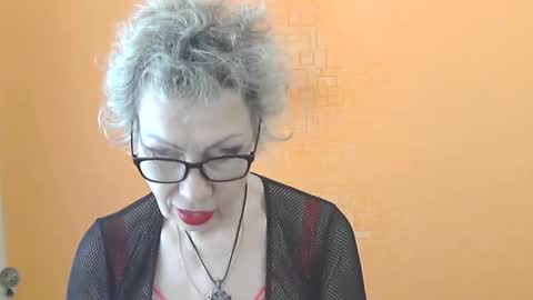 NessyJenixs online show from April 2026 07:42:01 AM
