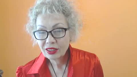 NessyJenixs online show from May 2026 07:15:02 AM