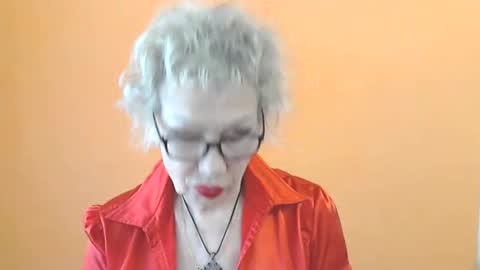 NessyJenixs online show from May 2026 08:10:01 AM