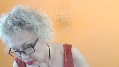 NessyJenixs online show from May 2026 01:52:02 PM