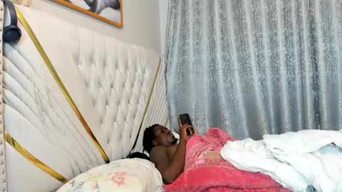 netfux_and_chill online show from February 2026 09:13:02 AM