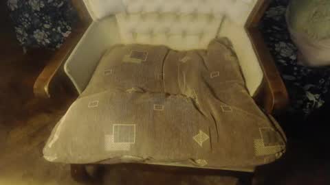 Lilly  online show from March 2025 03:54:01 AM