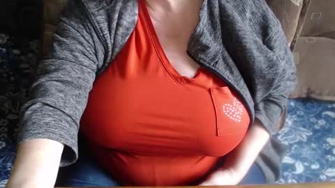 Lilly  online show from December 2025 08:54:01 AM