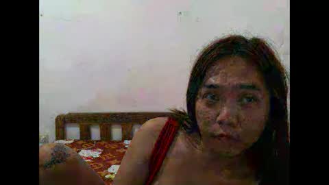 Snapshot of newest_star69 chatting on January 2025 02:22:01 AM Lucy Pearl online show from January 2025 02:22:01 AM