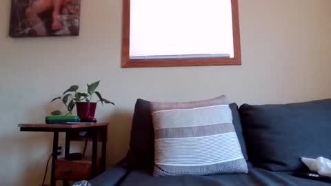 Snapshot of newhallboxer chatting on March 2026 04:13:02 PM newhallboxer online show from March 2026 04:13:02 PM