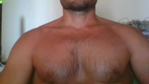 Snapshot of newtyguy90 chatting on June 2026 09:37:02 AM newtyguy90 online show from June 2026 09:37:02 AM