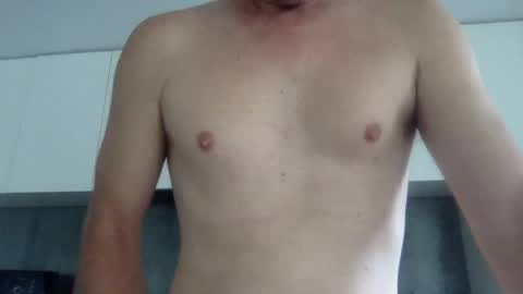 Snapshot of newysub75 chatting on March 2025 01:42:02 AM newysub75 online show from March 2025 01:42:02 AM