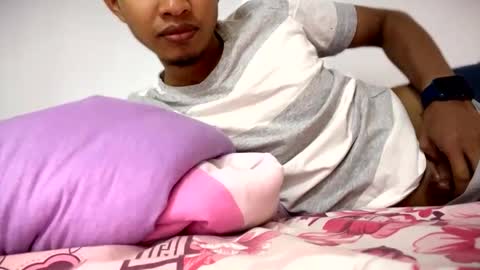 newzex66 online show from October 2025 07:42:02 AM