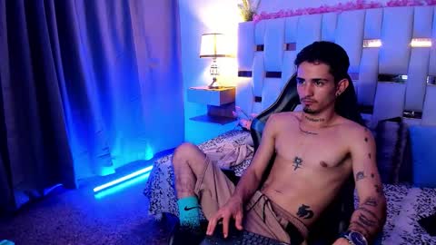 Yeison online show from March 2026 03:32:01 AM