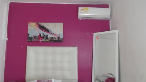 nextdoor_fantasy online show from September 2025 03:22:01 AM