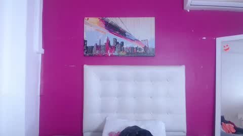 nextdoor_fantasy online show from October 2025 03:13:02 AM