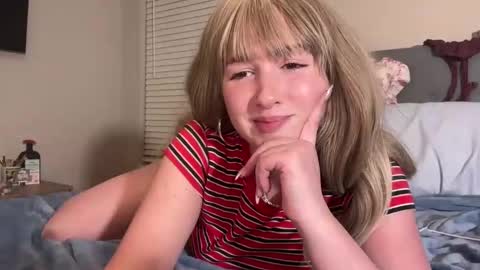 Lauren online show from March 2026 01:22:01 AM