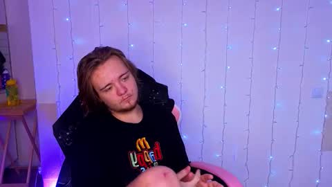 nexxxusme online show from February 2026 01:32:01 AM