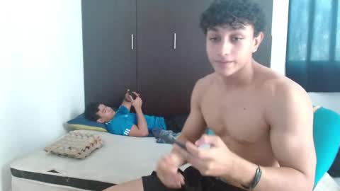 Snapshot of ney_quiroz chatting on January 2026 06:33:02 PM ney hotman online show from January 2026 06:33:02 PM