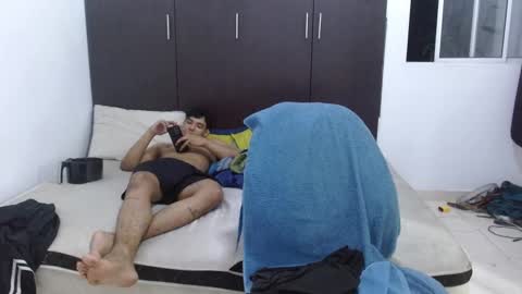 Snapshot of ney_quiroz chatting on February 2026 05:25:02 AM ney hotman online show from February 2026 05:25:02 AM